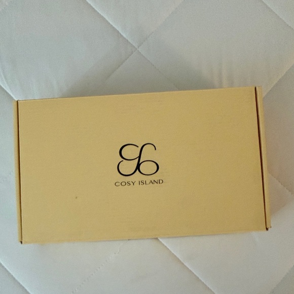 Chic Beige Pointed-Toe Heels - Picture 5 of 5